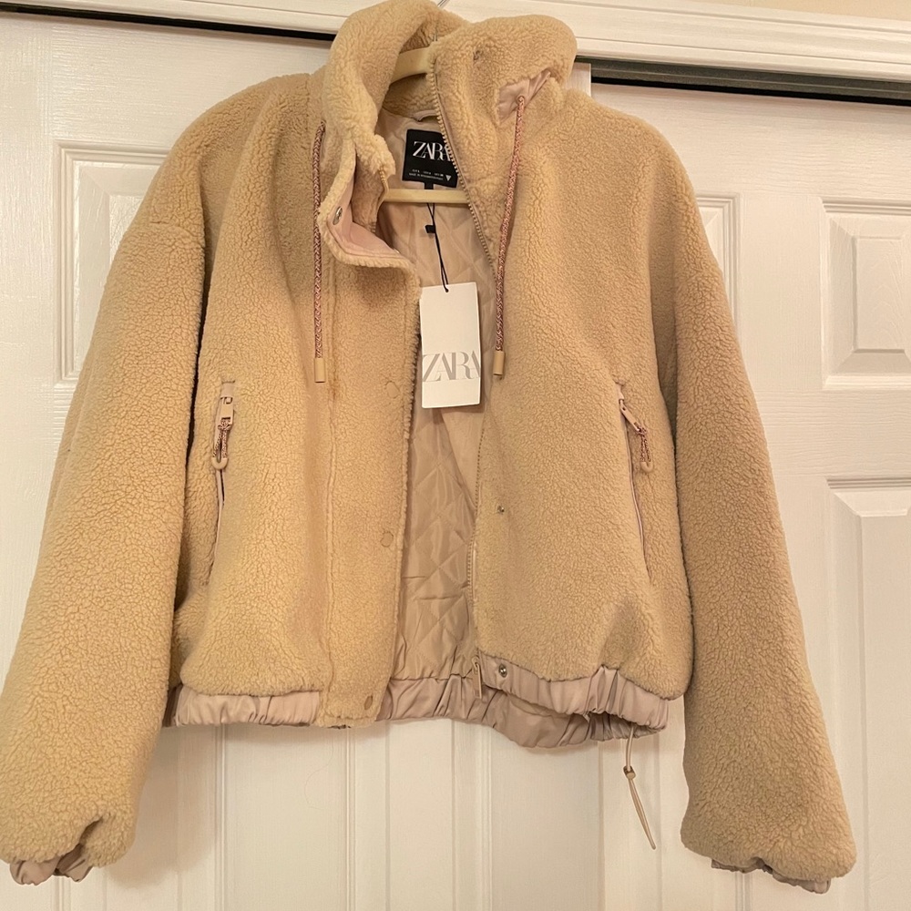 Brand new Zara, Cropped Fleece jacket